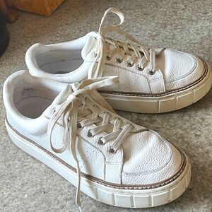 Vince Camuto Rezilli White Leather Lace Up Platform - Size 7.5 Women